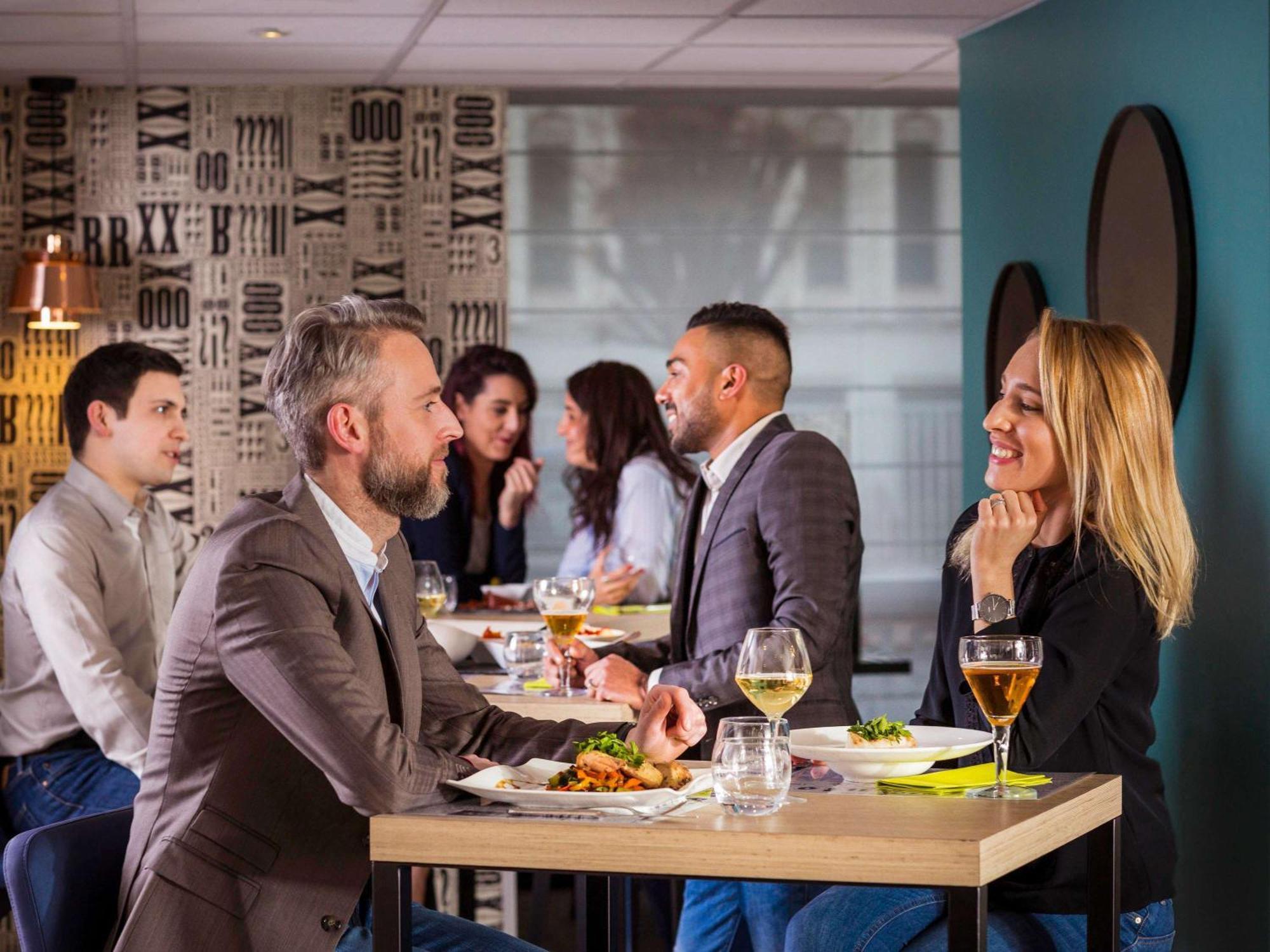 Mercure Paris Porte D'Orleans Montrouge Exterior photo