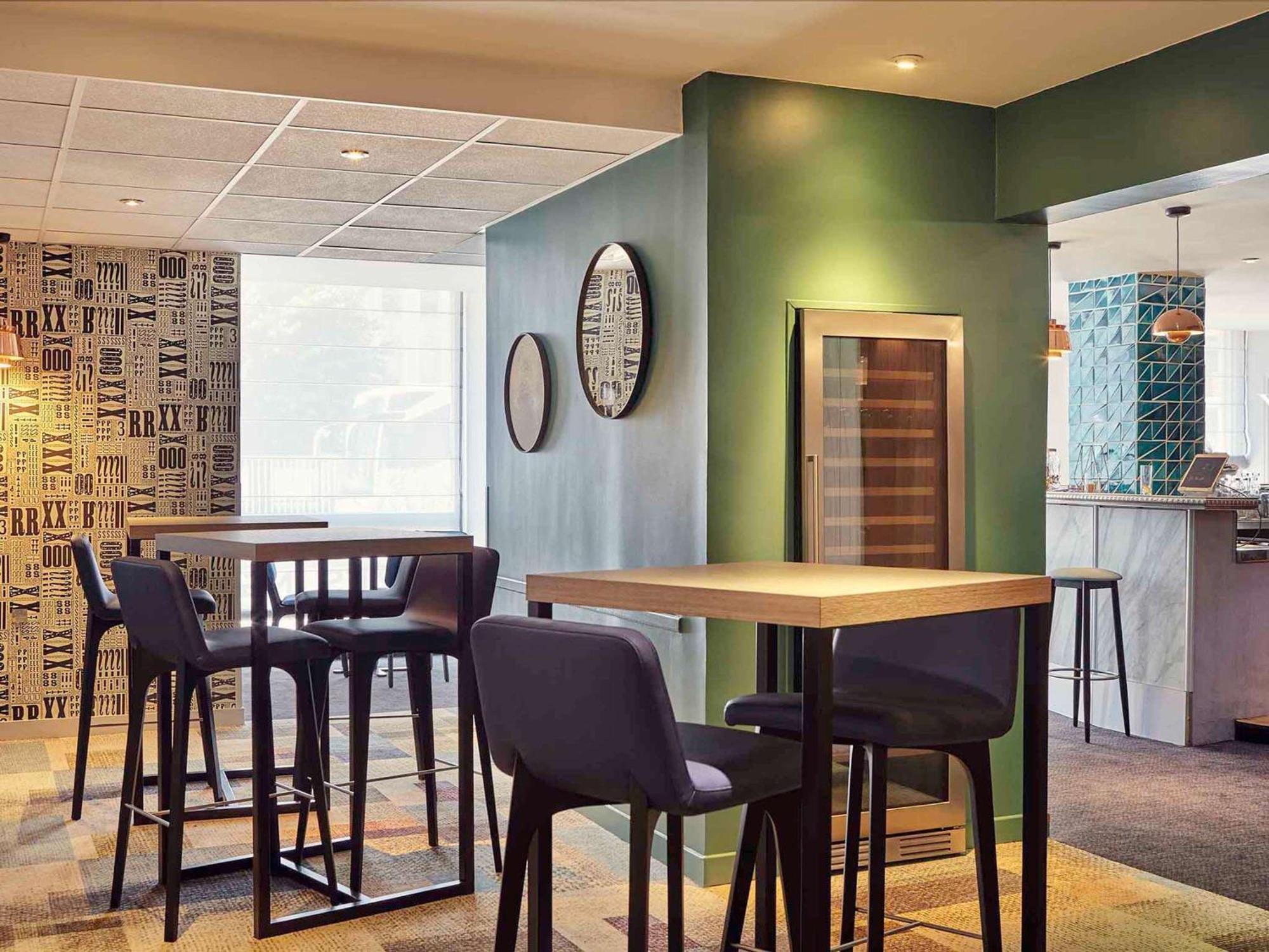 Mercure Paris Porte D'Orleans Montrouge Exterior photo